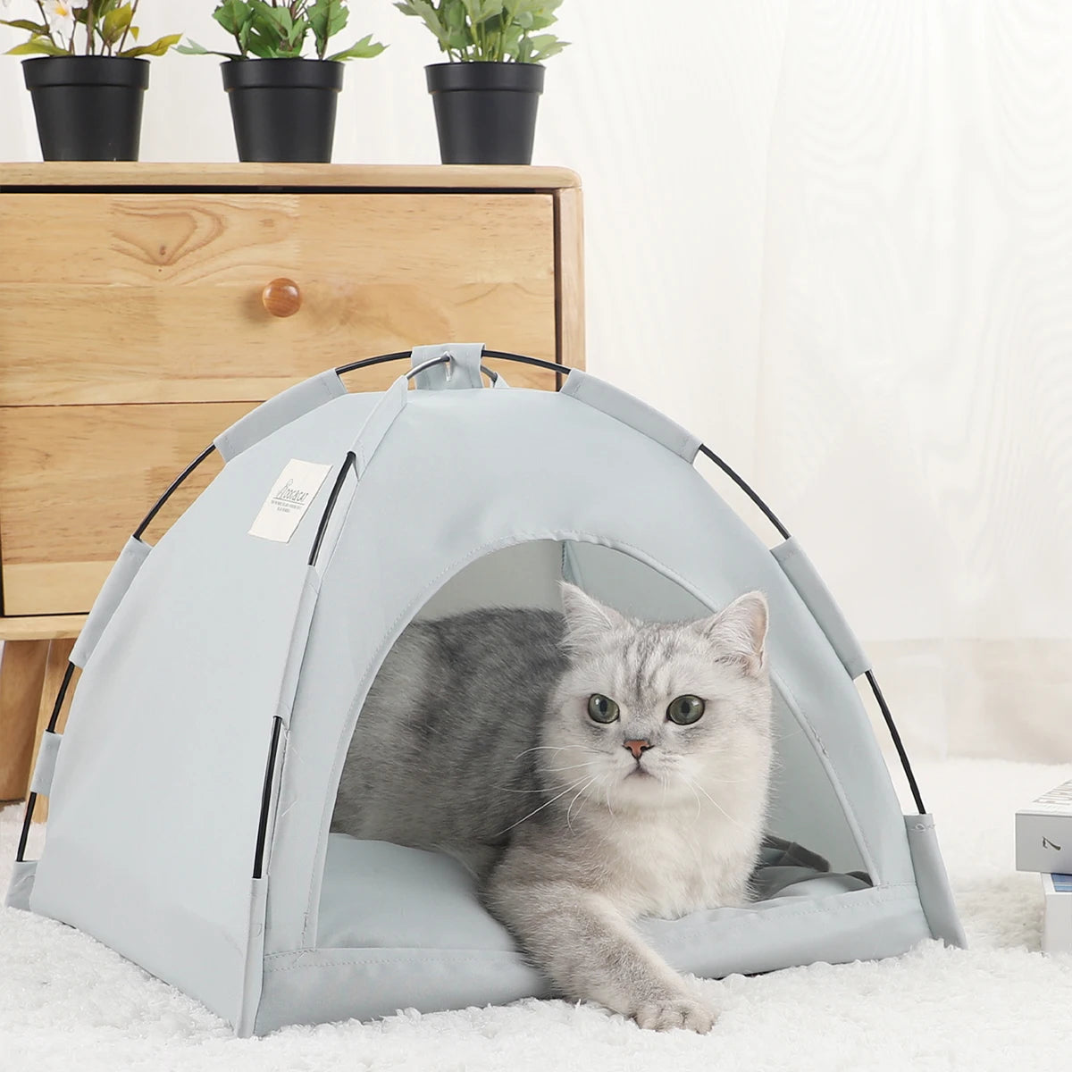 Cama estilo tienda de campaña para gatos o perros